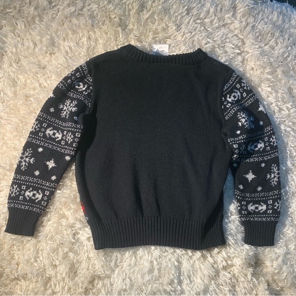 CHRISTMAS LOT OF 3.  STAR WARS SWEATER, RABBIT SKINS HOME ALONE TEE & OKIE DOKIE - Picture 4 of 16